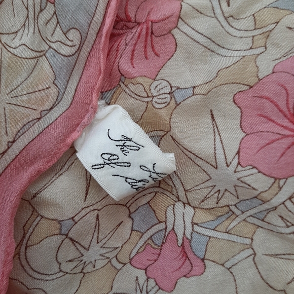 Vintage Silk Floral Scarf - Made in Japan - Picture 6 of 6